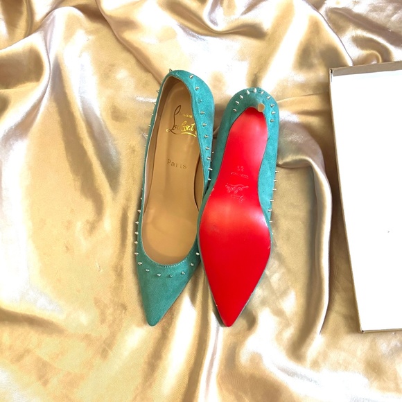 Red Bottom Suede Turquoise Spike Stilettos - Picture 15 of 15